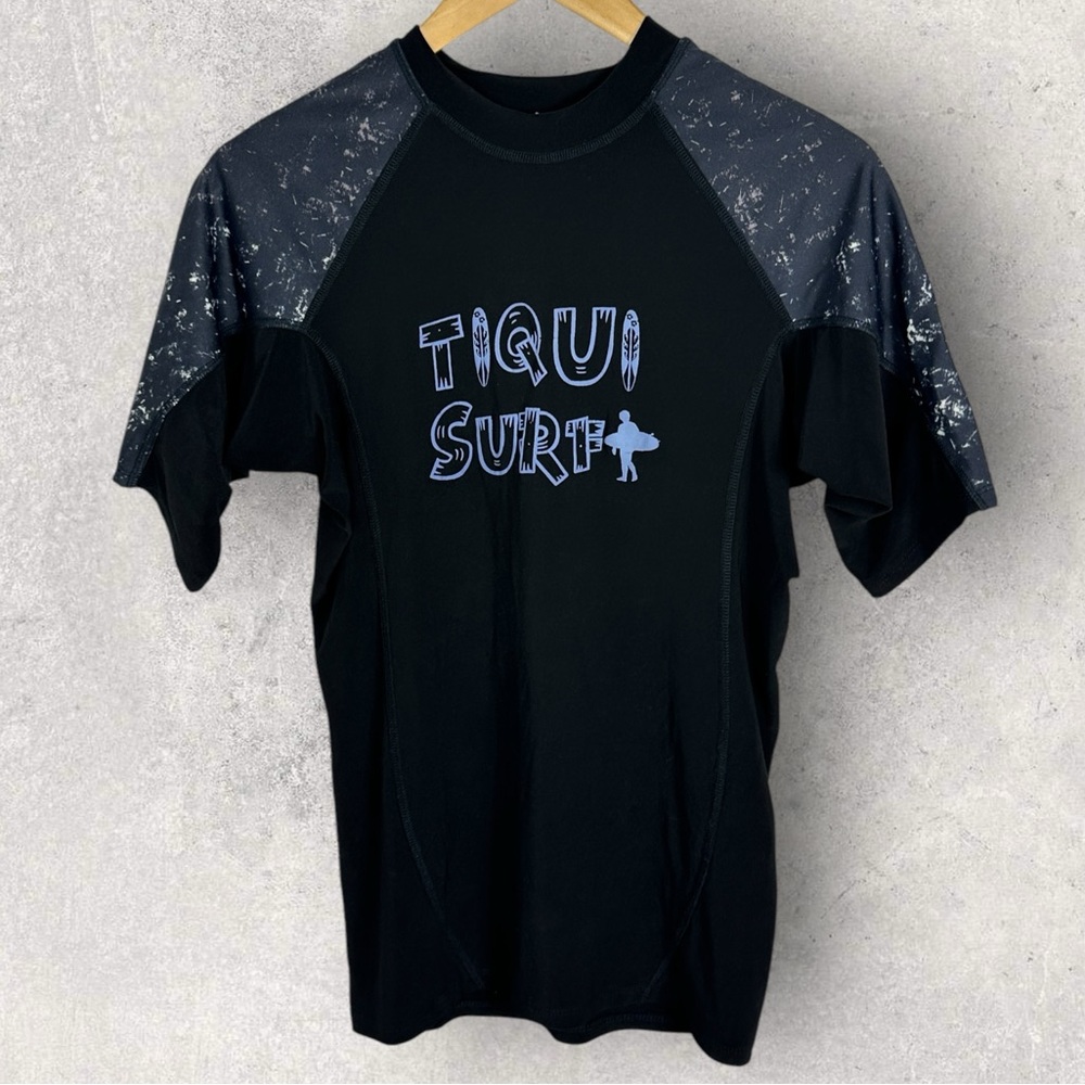 Tiqui Surf‎ Academy Rash Guard Black Short Sleeve Crew Neck Womens Size Medium M